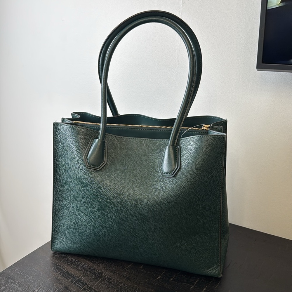 Michael Kors Extra Large Dark Atlantic Green leather tote bag - Picture 5 of 12